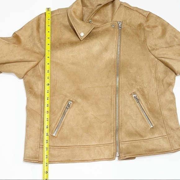 NWT Torrid Woman Brown Suede Moto Jacket Size 2 - Picture 11 of 12